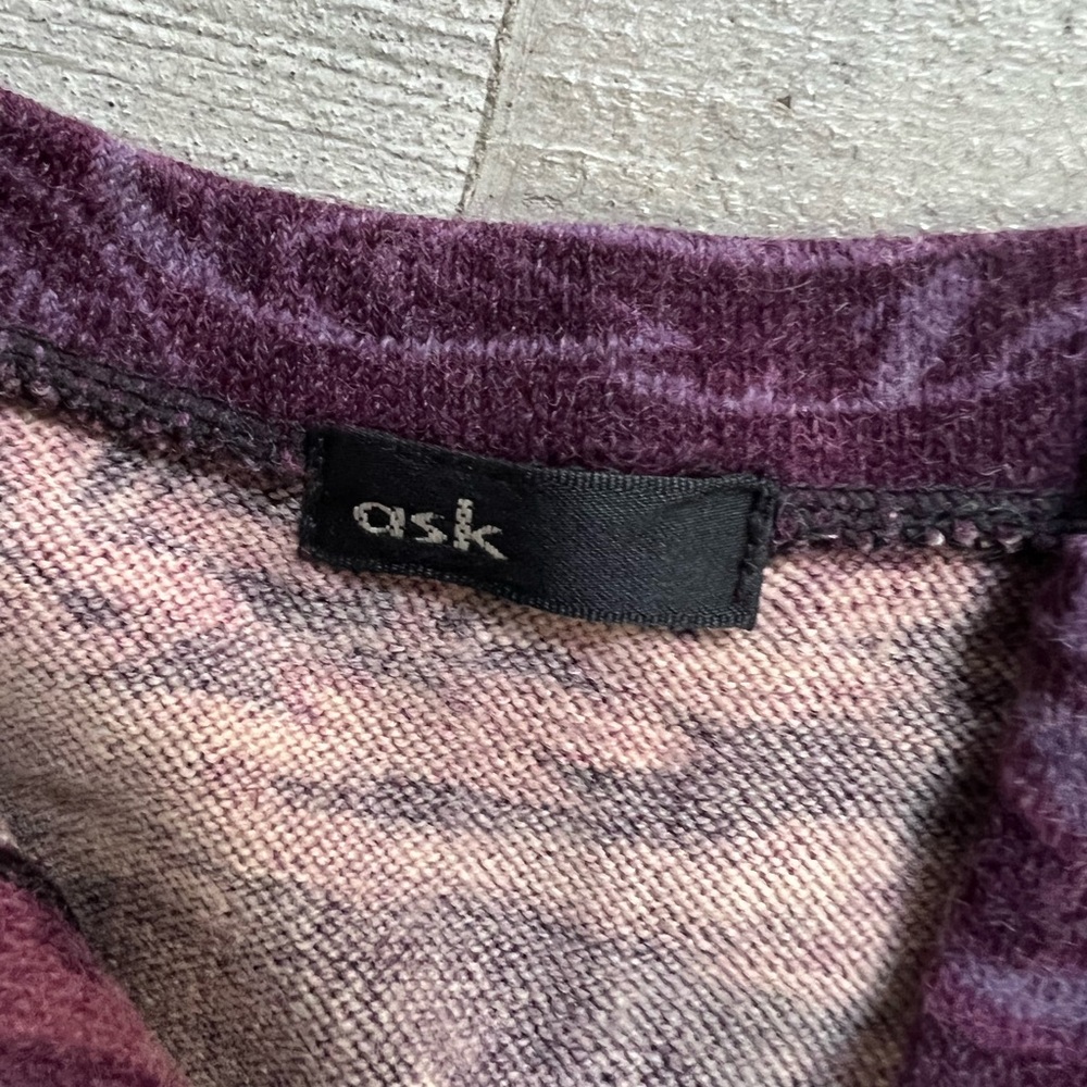 Adorable comfy purple cardigan
